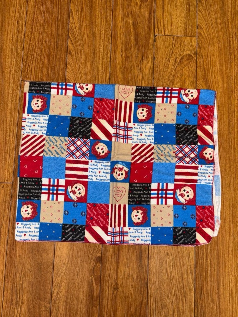 Vintage 90s raggedy Ann and Andy baby blanket